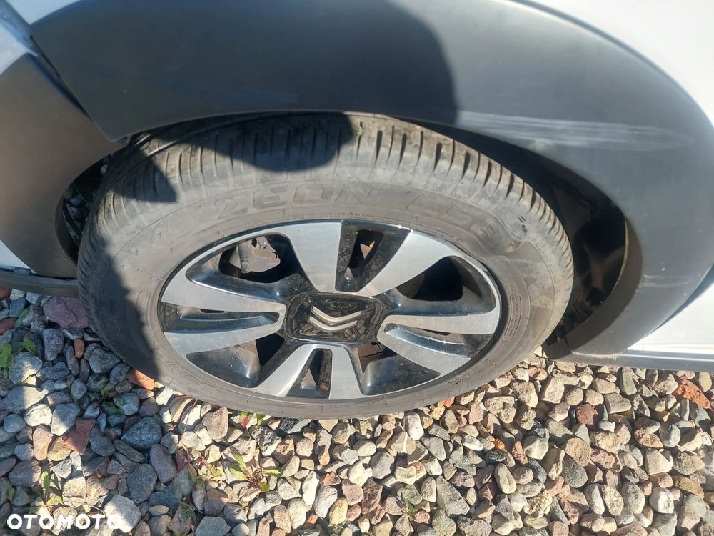 Citroën C3 Pure Tech 83 S&S PLUS - 8