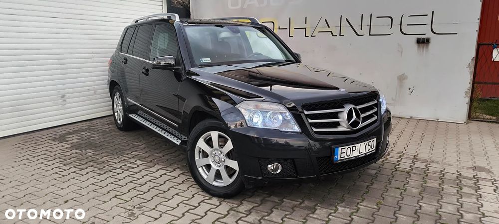 Mercedes-Benz GLK - 2