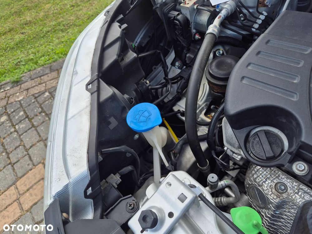 Suzuki Vitara 1.6 (4x4) Allgrip Automatik Comfort - 27