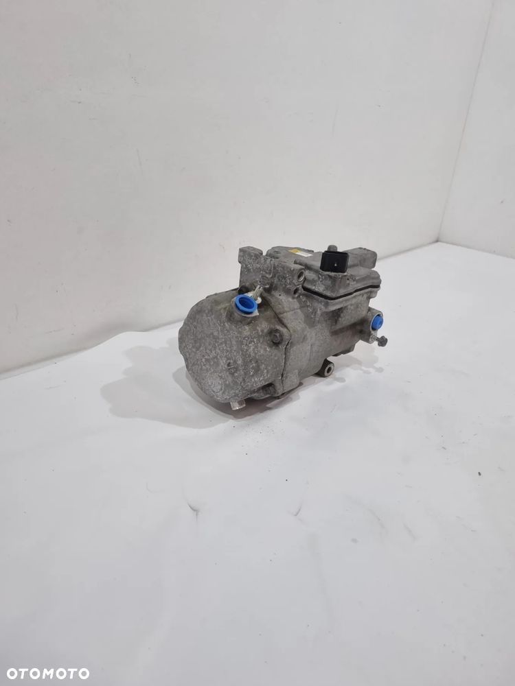 TOYOTA PRIUS POMPA SPRĘŻARKA KLIMATYZACJI 042200-0404 - 2