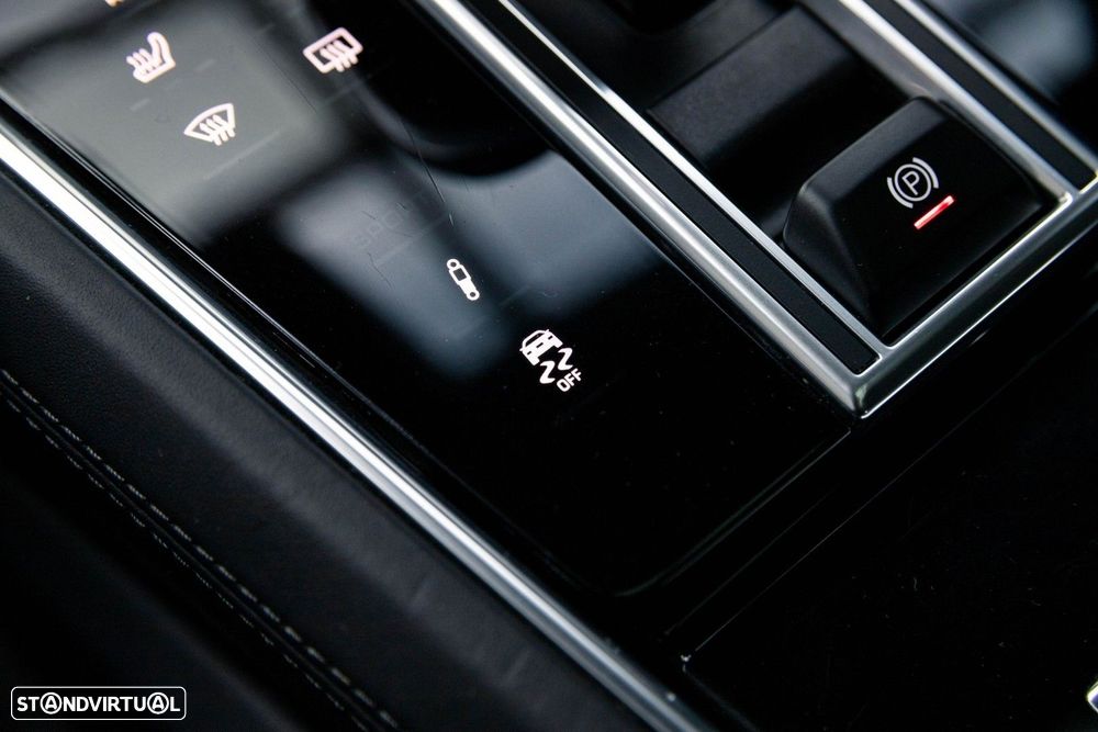 Porsche Panamera Sport Turismo 4 E-Hybrid Platinum Edition - 59