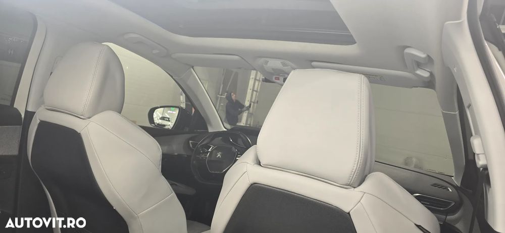 Peugeot 3008 1.2 PureTech 130 EAT8 Allure Pack - 20