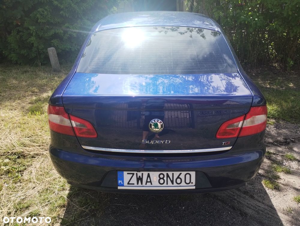 Skoda Superb - 4