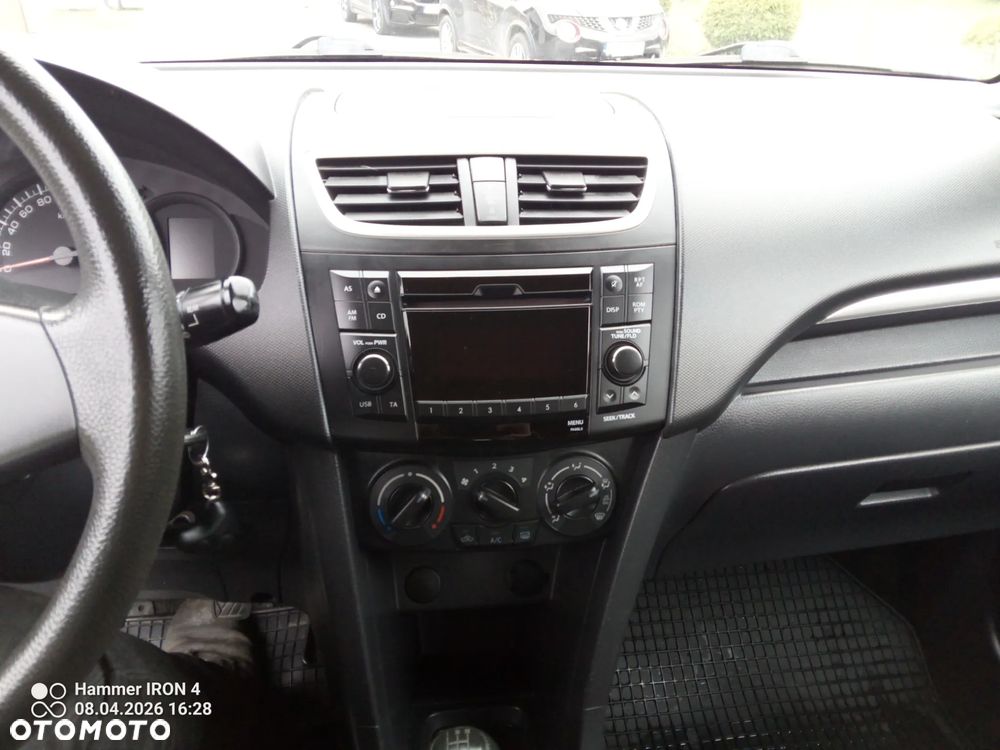 Suzuki Swift 1.2 Club - 17