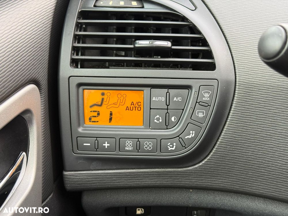 Citroën C4 1.6 THP BMP Exclusive - 20