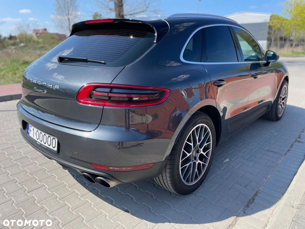 Porsche Macan - 12
