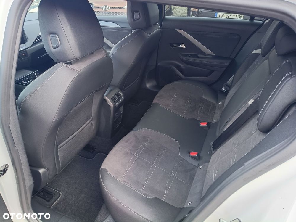 Opel Astra - 10