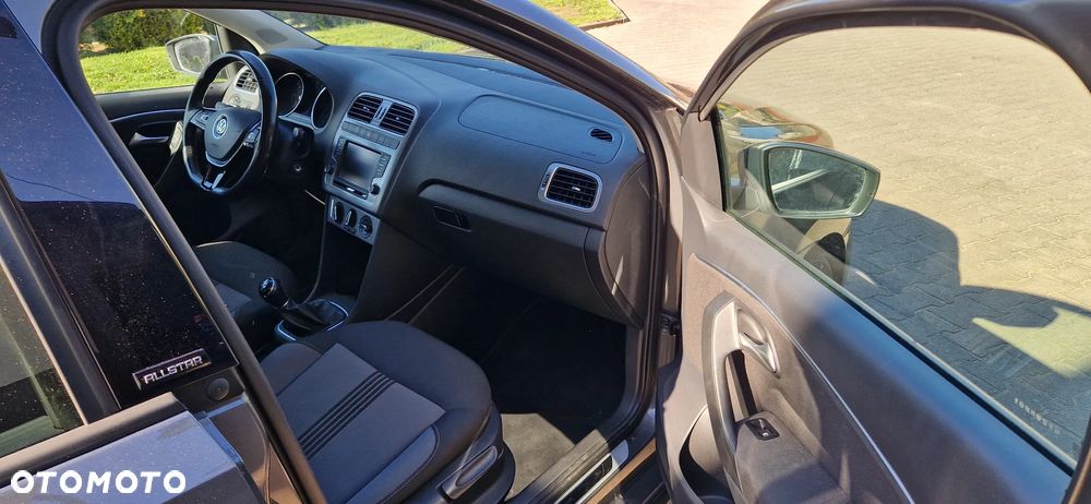 Volkswagen Polo 1.4 TDI Blue Motion Technology Allstar - 16
