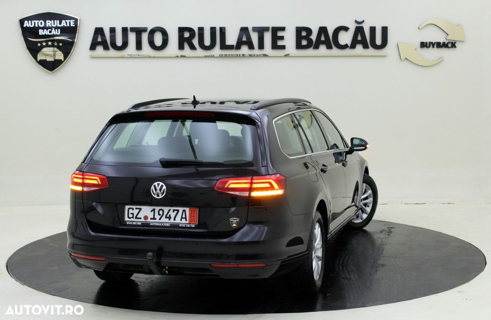 Volkswagen Passat - 6