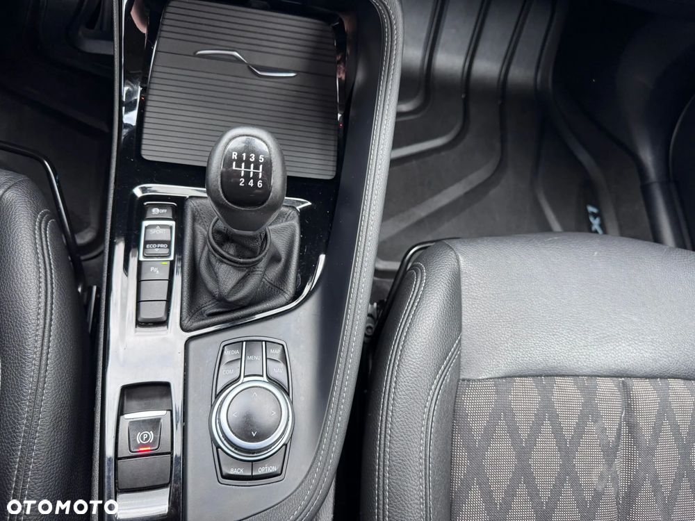 BMW X1 sDrive16d Advantage - 8