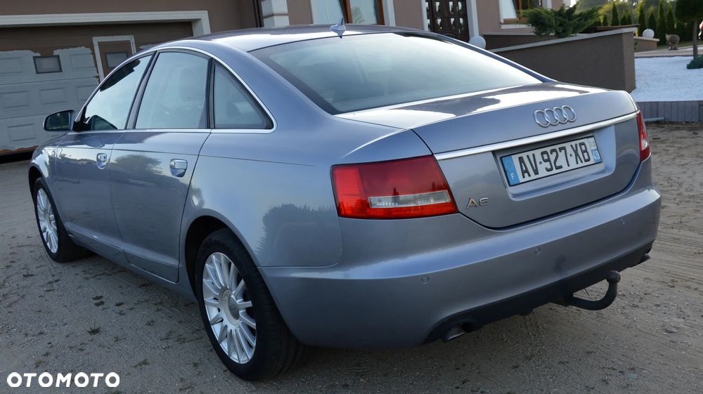 Audi A6 Avant 2.0 TDI - 11