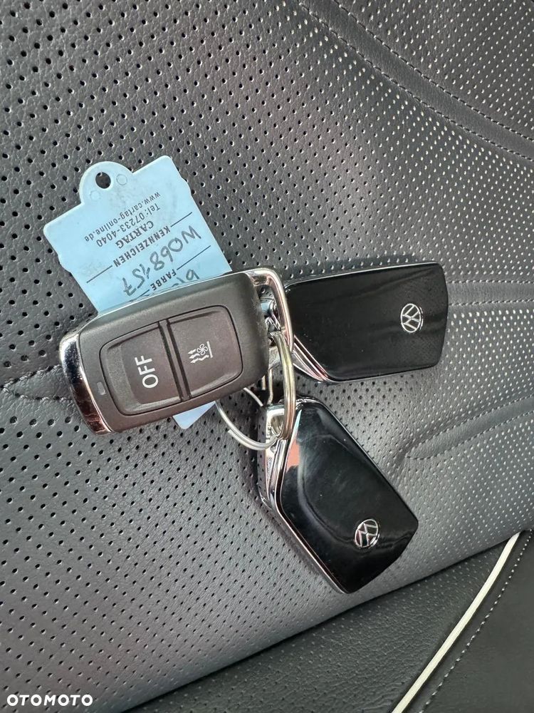 Volkswagen Tiguan 2.0 TDI SCR 4MOTION DSG Elegance - 27