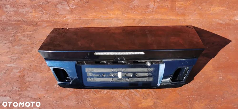BMW E46 CABRIO KLAPA BAGAŻNIKA  3 ŚWIATŁO STOPU ORIENTBLAU-METALIC NR. 8 262 029 OE