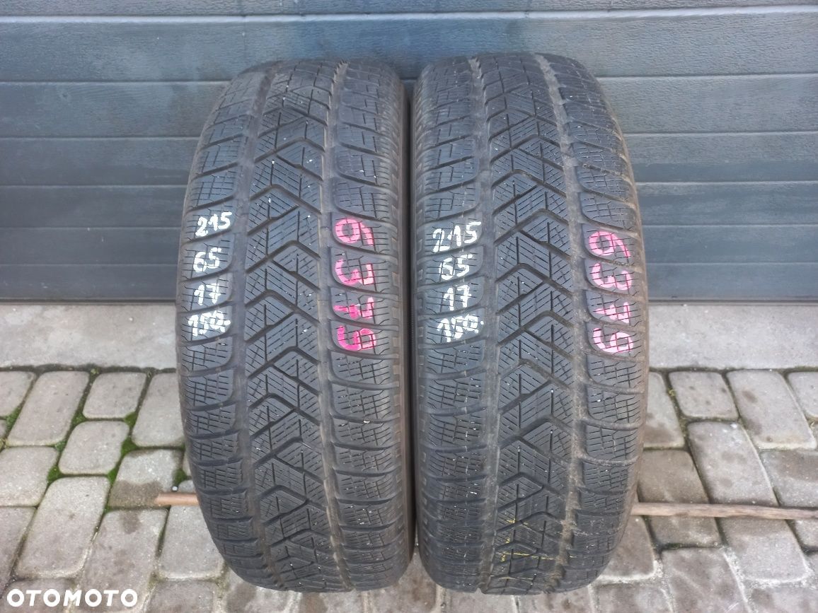Opony zimowe Pirelli 215/65/17 99H - 1