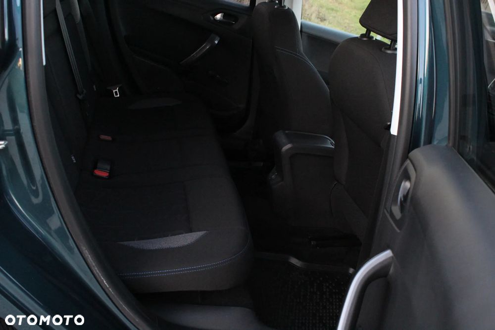 Peugeot 2008 Style - 11