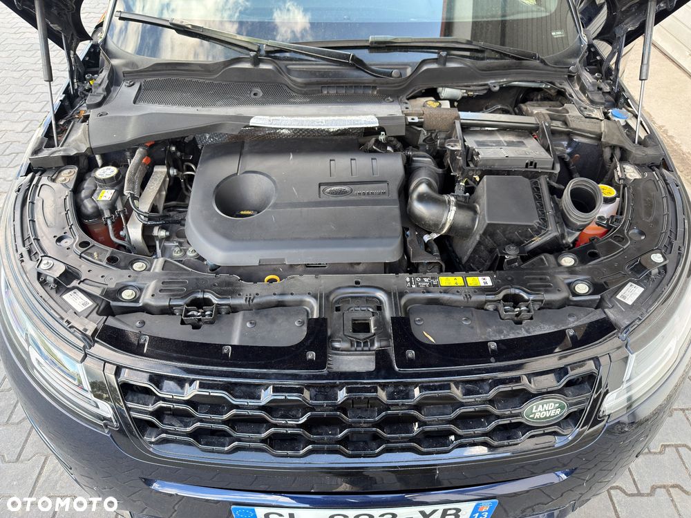Land Rover Range Rover Evoque - 12