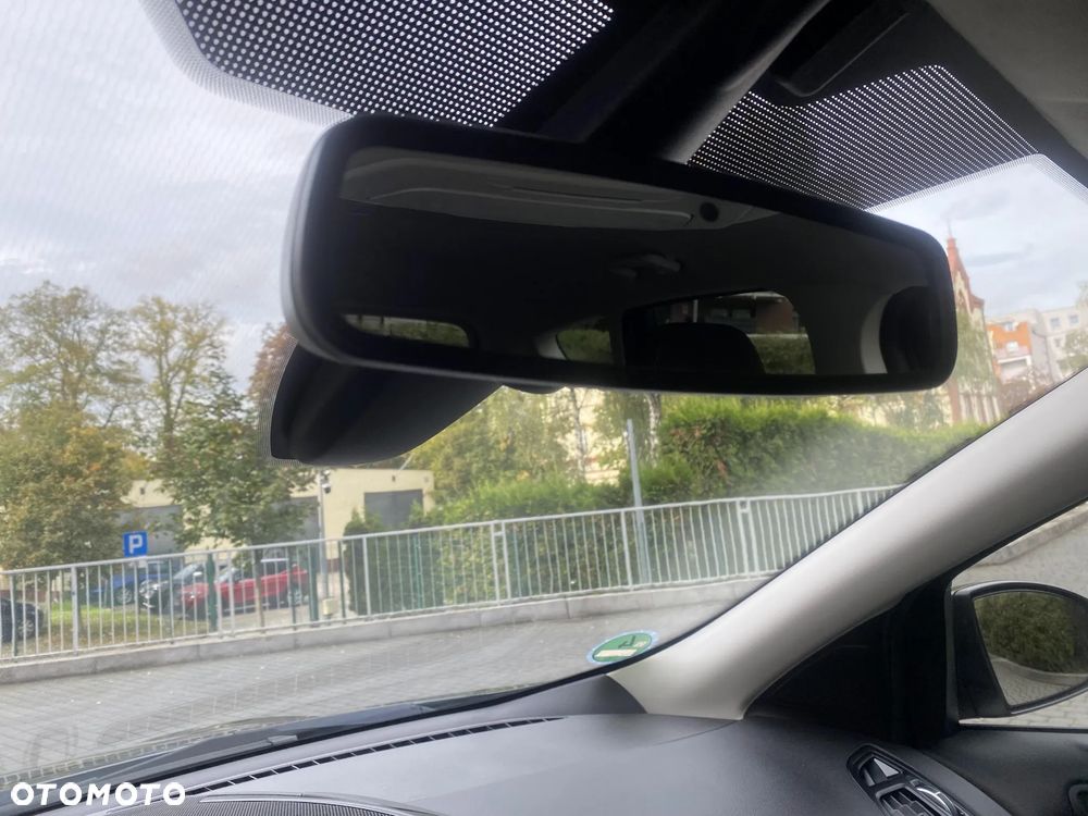 Ford Kuga 1.5 EcoBoost 2x4 Titanium - 29