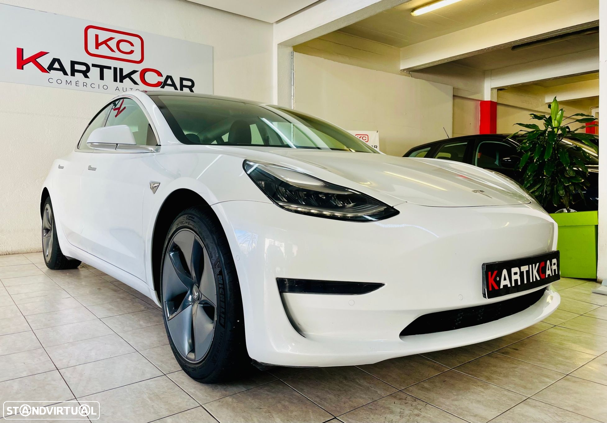 Tesla Model 3 AWD Dual Motor Performance - 6