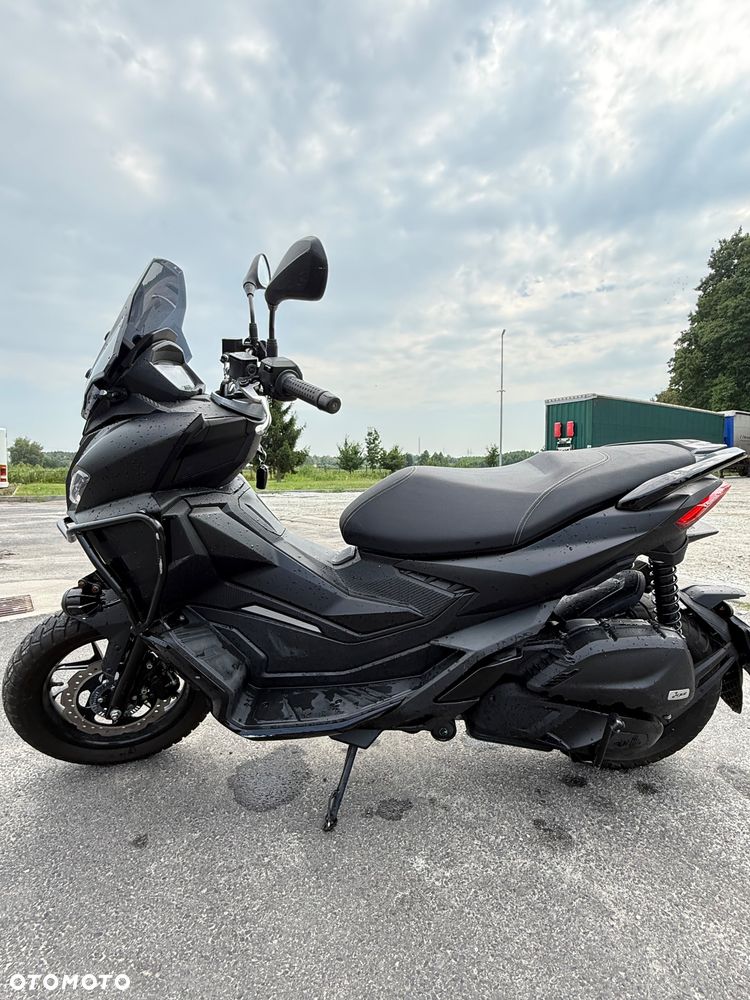 Aprilia SR - 5