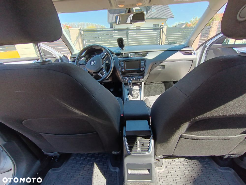 Skoda Octavia 1.4 TSI Ambition - 17