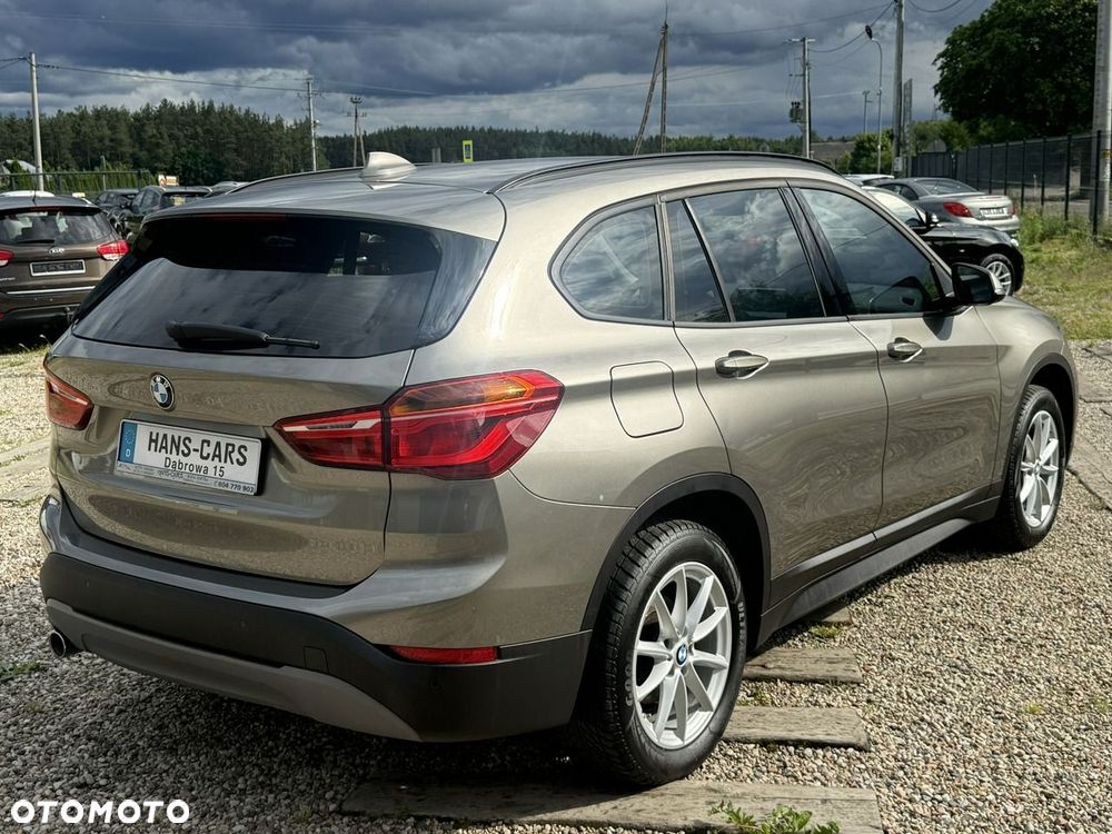 BMW X1 - 15