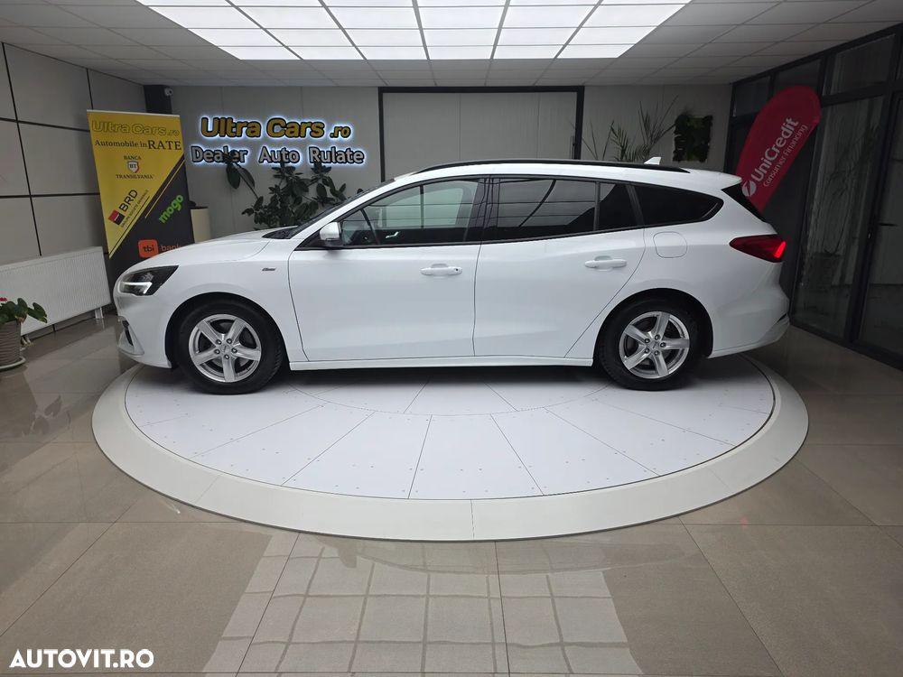 Ford Focus - 3