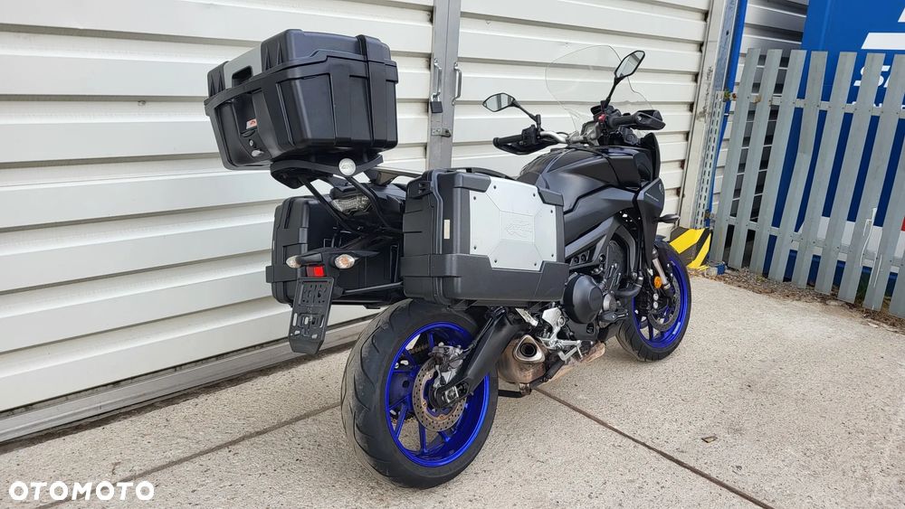 Yamaha MT - 4