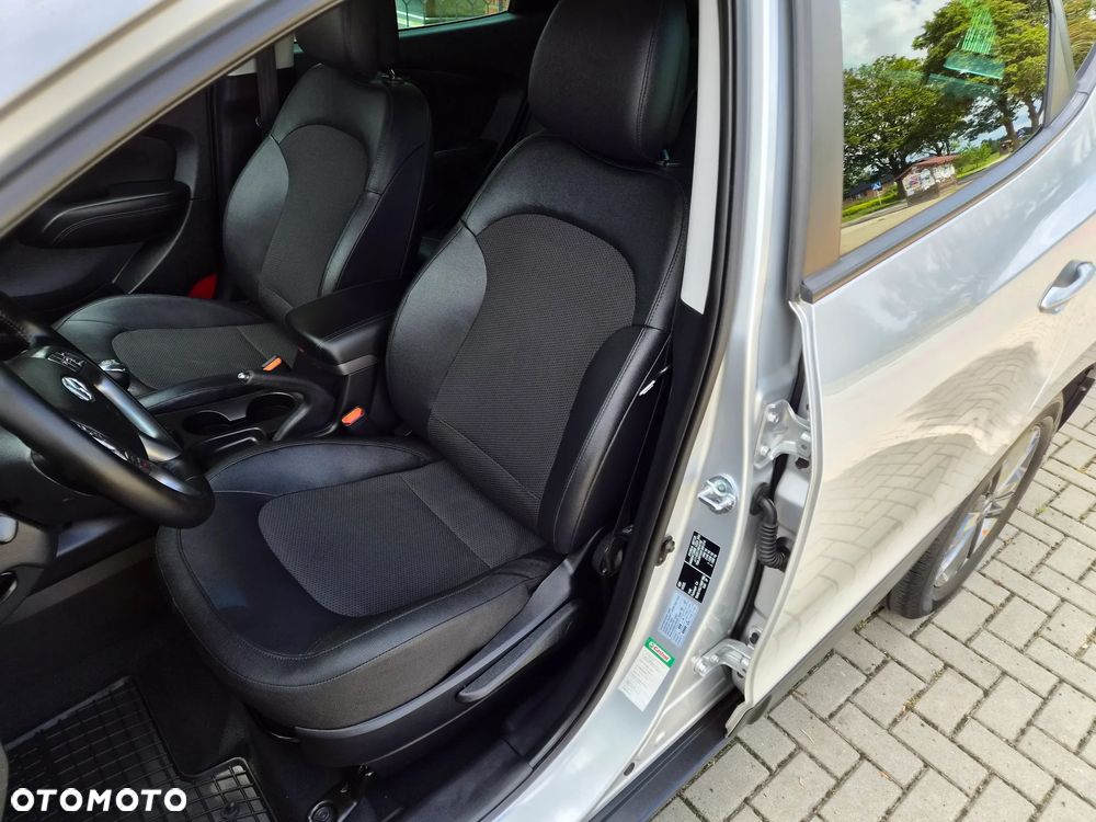 Hyundai ix35 1.7 CRDi 2WD blue Trend - 10