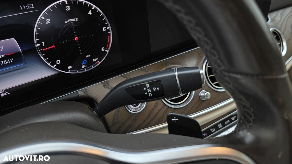 Mercedes-Benz E - 17