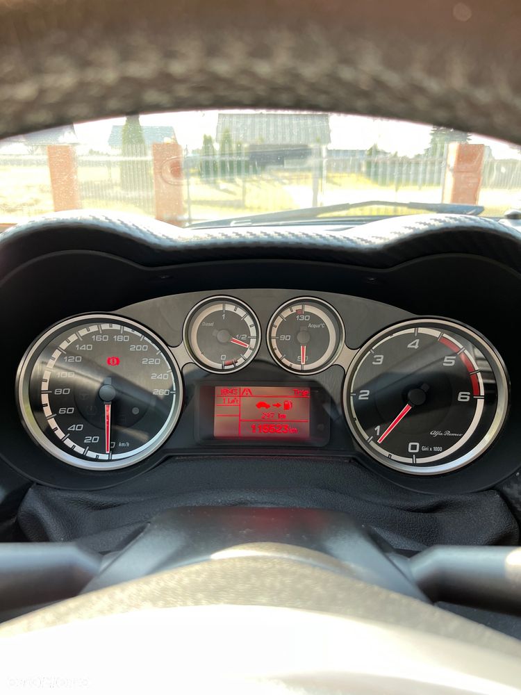 Alfa Romeo Mito - 37