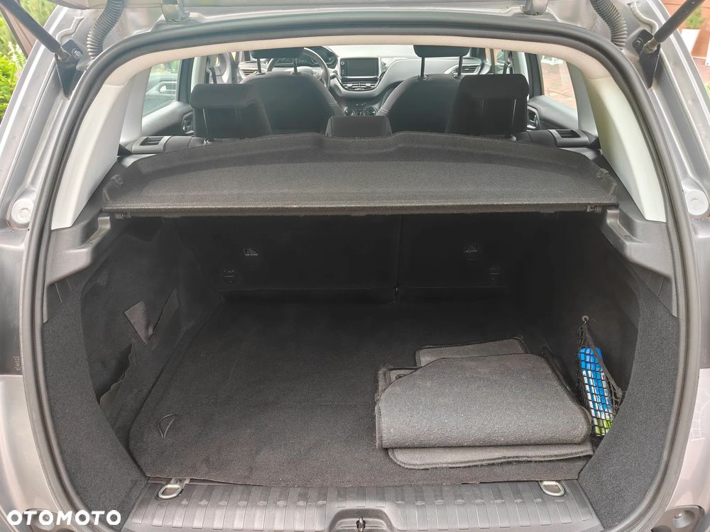 Peugeot 2008 1.2 VTi/Pure Tech Active - 10