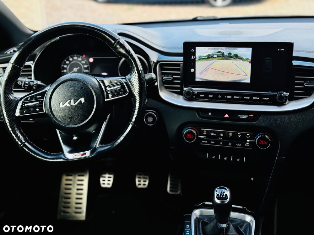 Kia ProCeed 1.5 T-GDI GT Line - 20