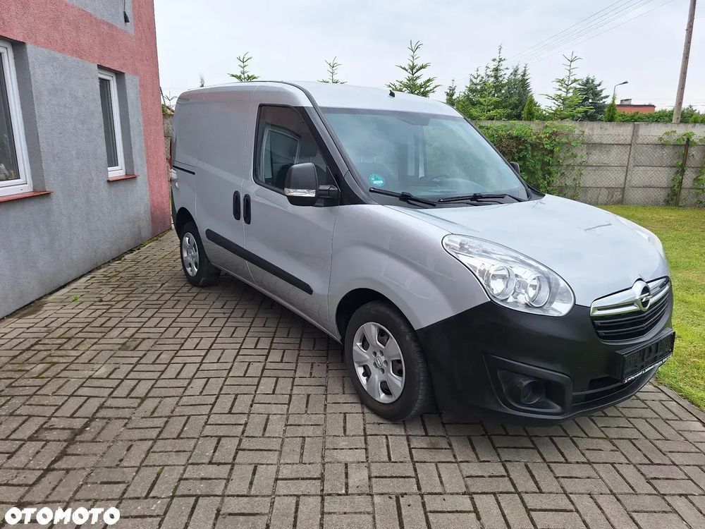 Opel COMBO