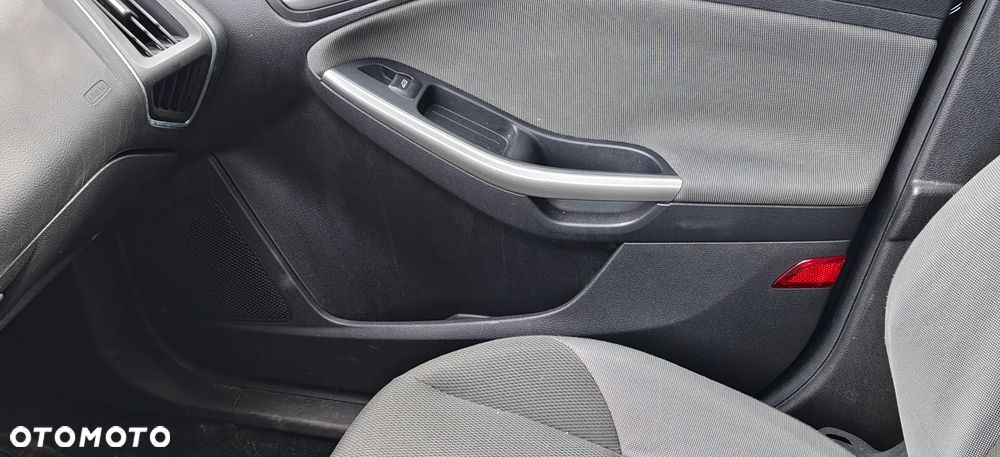 Ford Focus - 29