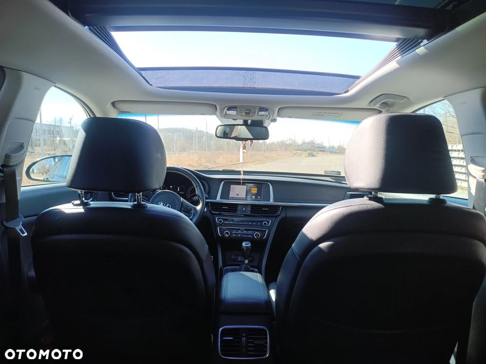 Kia Optima - 26