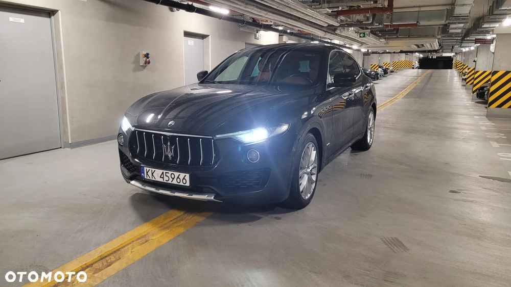Maserati Levante S Granlusso - 2