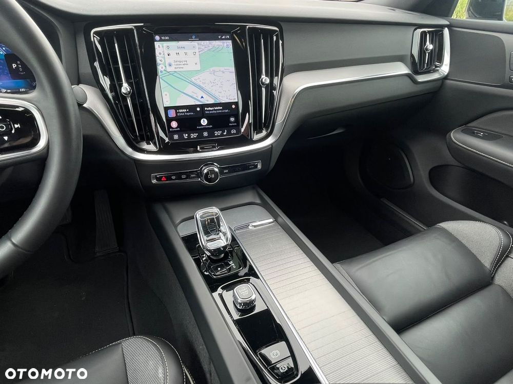 Volvo S60 B4 B Plus Dark - 15