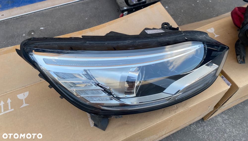 RENAULT SCENIC 4 IV GRAND SCENIC IV 2 sztuki Kompletna LAMPA PRZEDNIA PRAWA LEWA soczewka REFLEKTOR PRAWY lewy PRZÓD  EUROPA lampy przednie reflektory 260101685R 260606727R Wwa - 9