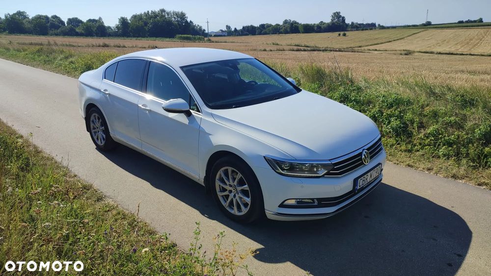 Volkswagen Passat 1.8 TSI BMT Highline - 30