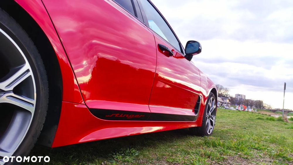 Kia Stinger - 3