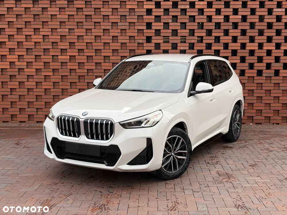 BMW X1 sDrive18i sport - 3