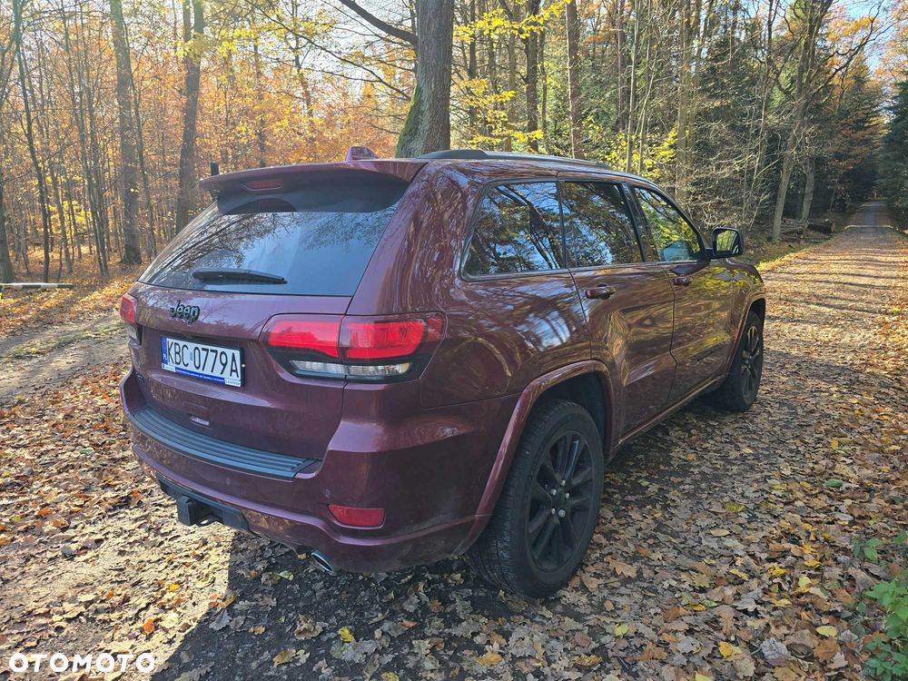 Jeep Grand Cherokee - 4