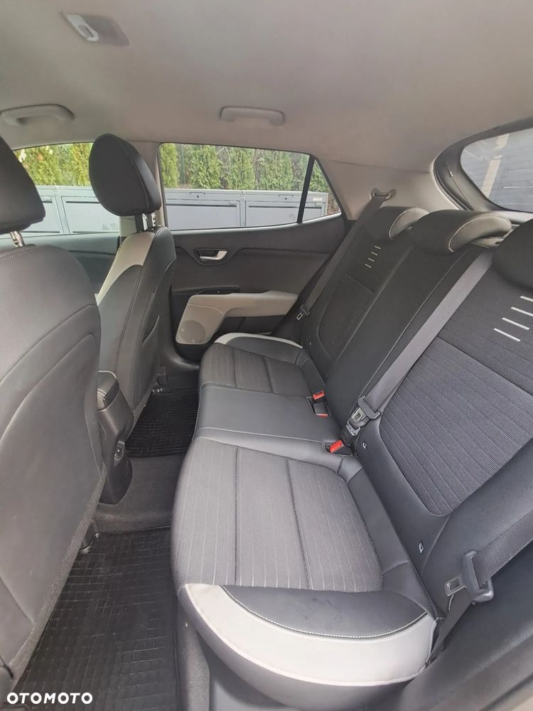 Kia Stonic 1.4 L - 15