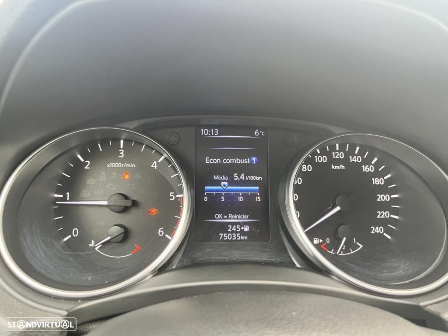 Nissan Qashqai 1.5 dCi N-Connecta - 31