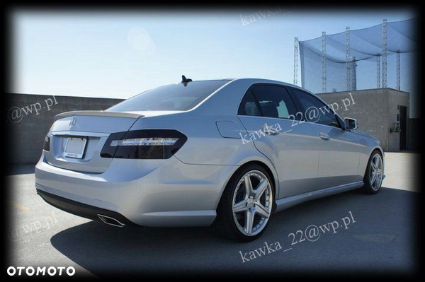 MERCEDES W212 SPOJLER LOTKA NA KLAPĘ AMG PODKŁAD!
