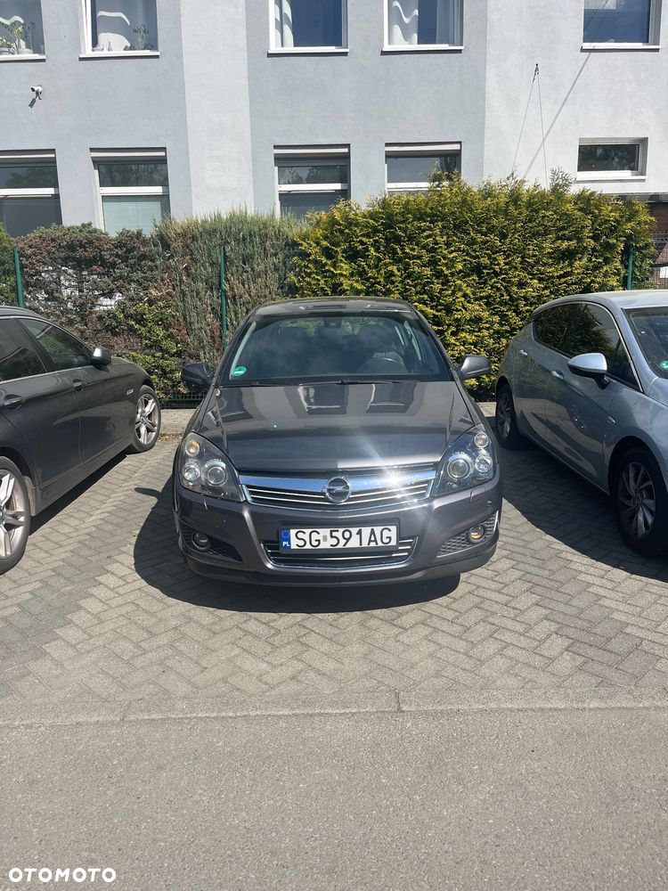 Opel Astra - 1