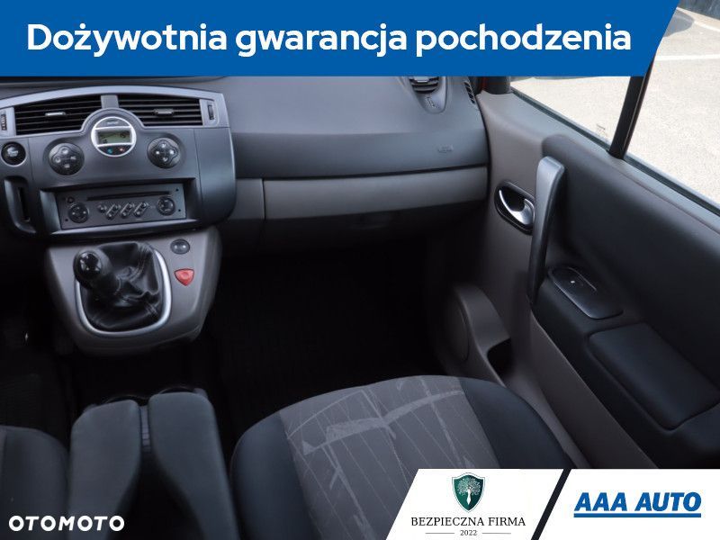 Renault Scenic - 10