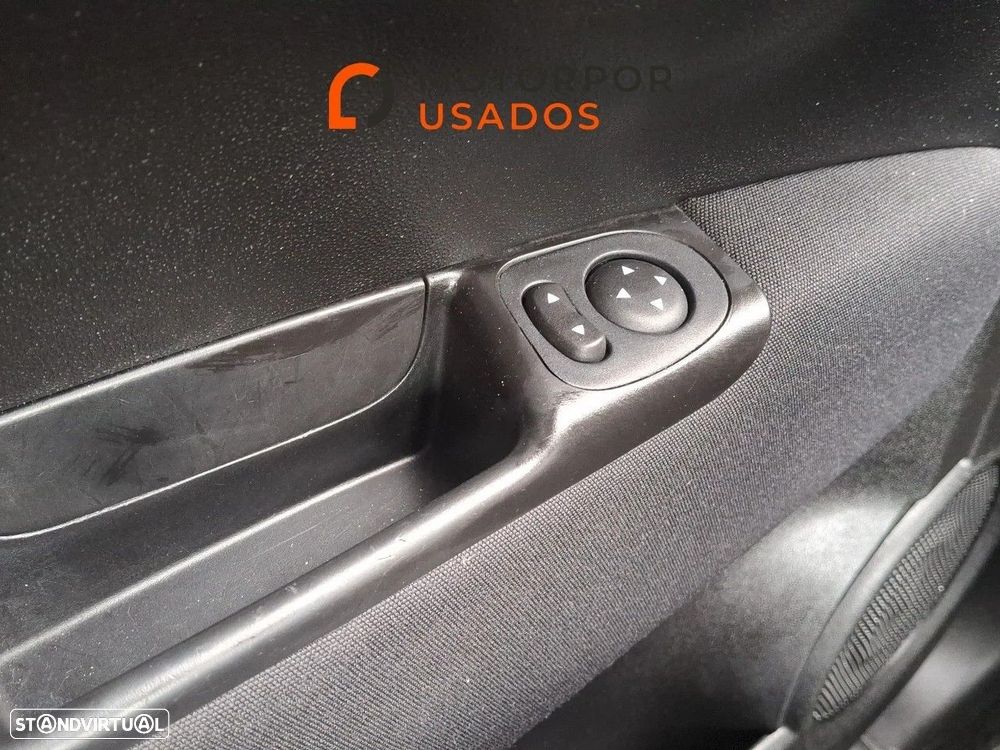 Fiat 500C 1.0 Hybrid - 15