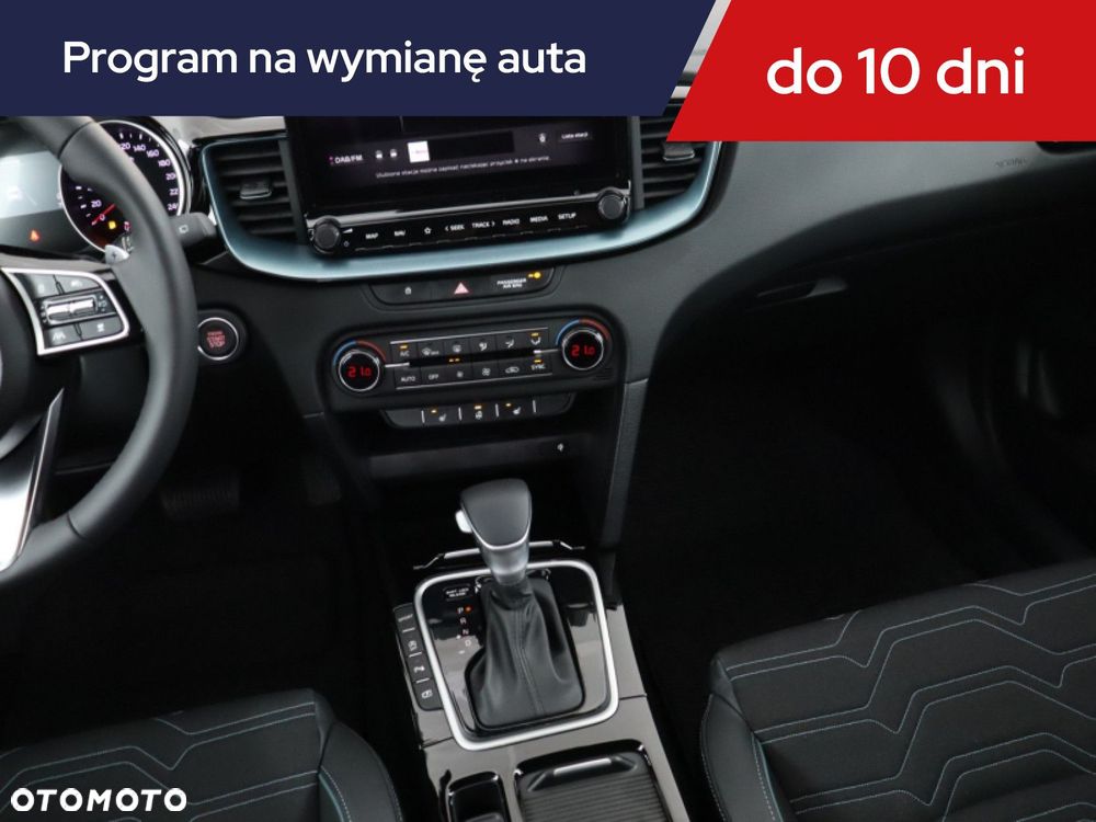 Kia XCeed - 10