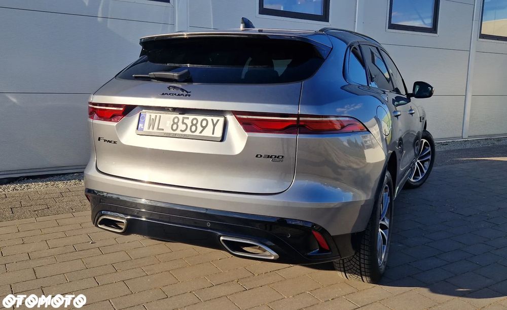 Jaguar F-Pace - 10